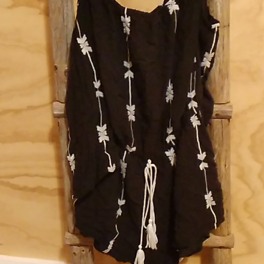 Off the shoulder short set jumper